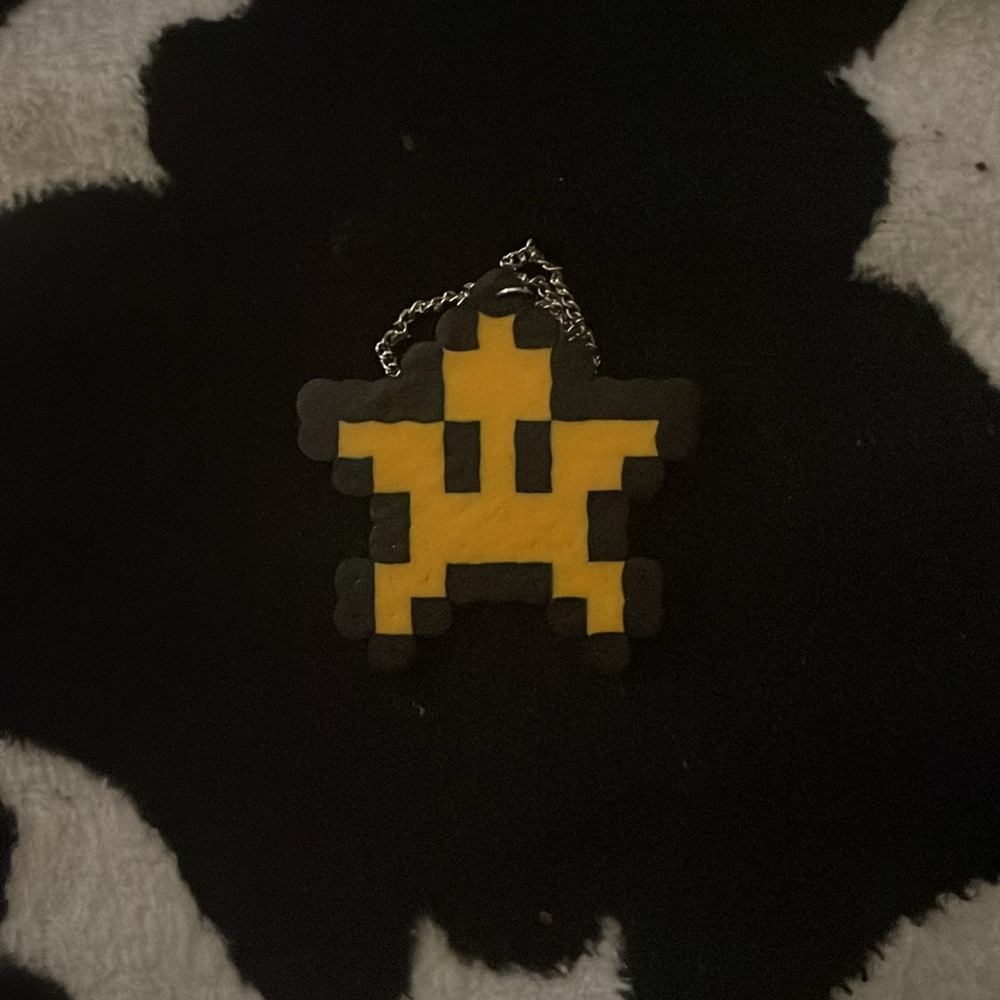 Star - Picture 2 of 2